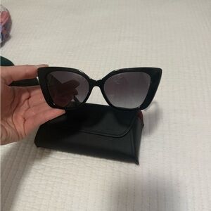 Valentino Garavani Black Cat-Eye Sunglasses